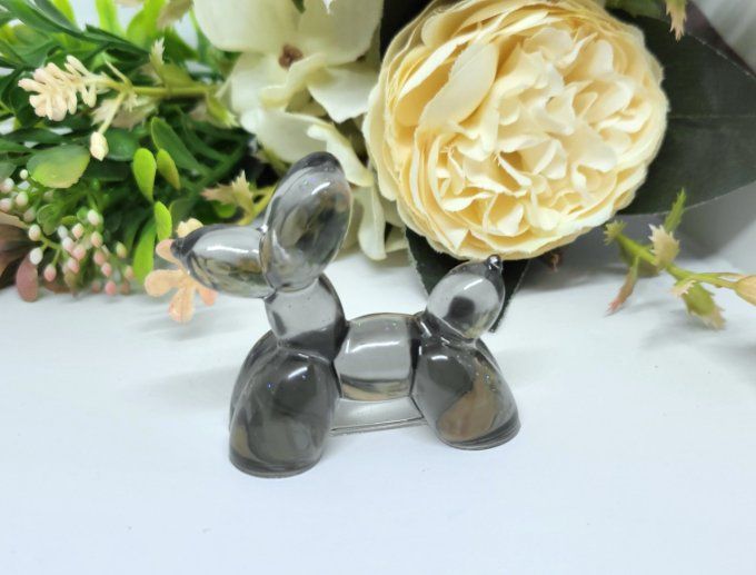 Petite Figurine chien ballon