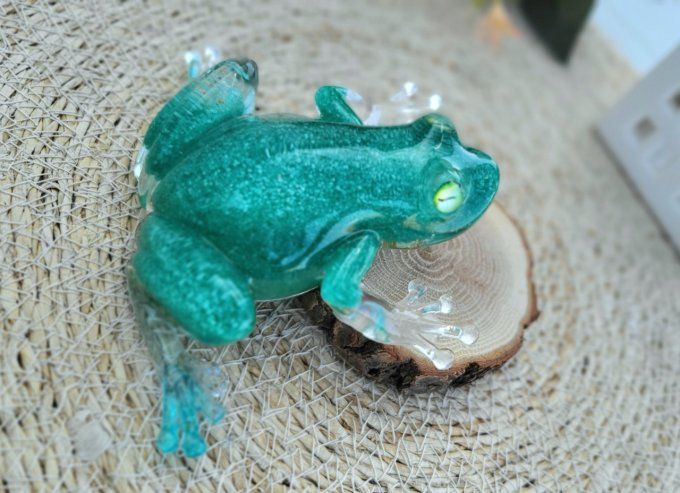Grenouille en résine époxy