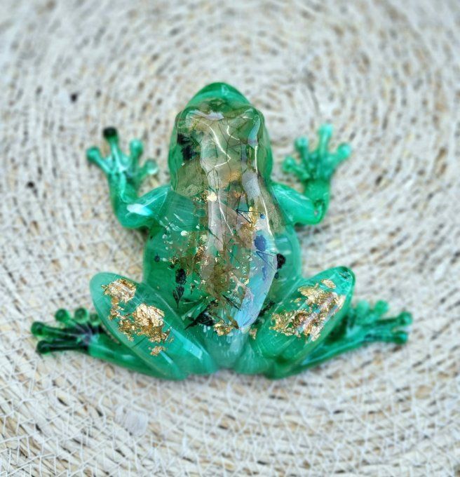 Grenouille en résine époxy