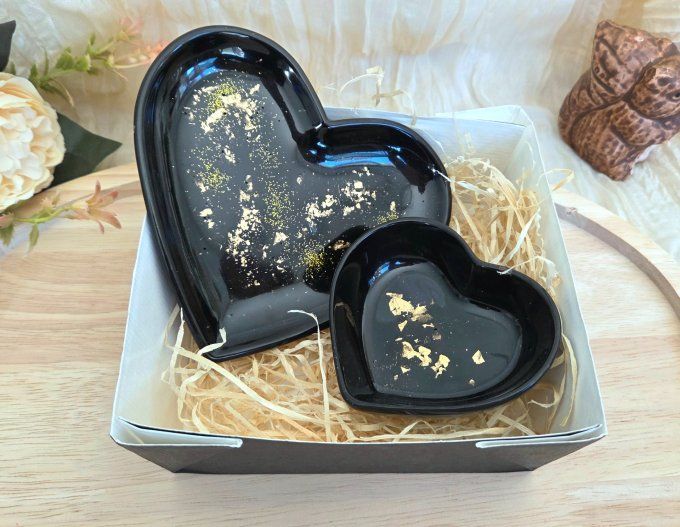 Coffret coeur noir et or